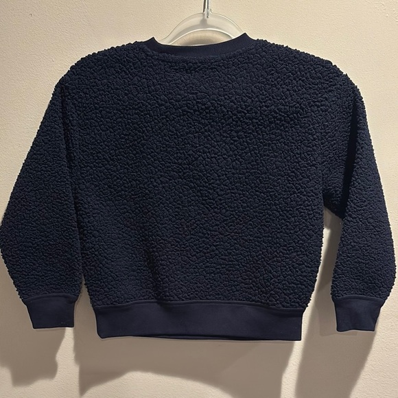 Kids gap sweatshirt size 6/7 NWT. - Picture 4 of 5